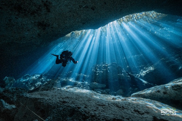 Potápění v mexických cenotes